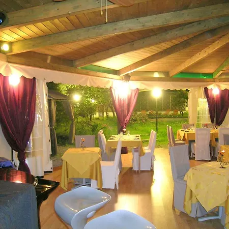 Aegidius 3* イスキア島