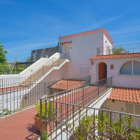 Aegidius イスキア島