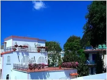 Aegidius イスキア島